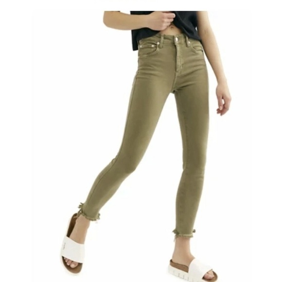 Free People New high rise skinny jeans Size 27 army Green Frayed Raw Hem Jeggins - Picture 1 of 6